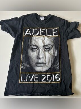 Adele Live 2016 Black Graphic Concert Tee